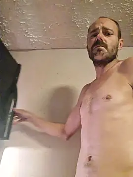צ'אט XXX בשידור חי של DaddyAndSplashQueen