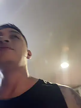 OliverWest04 – Live XXX-chat