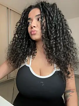 Chat XXX en directo de Curlyierr