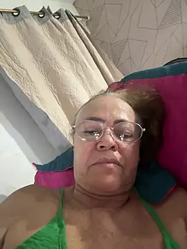 Granny6boys Chat XXX in diretta