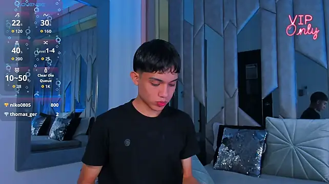 Czat XXX na żywo – Sebax_Young