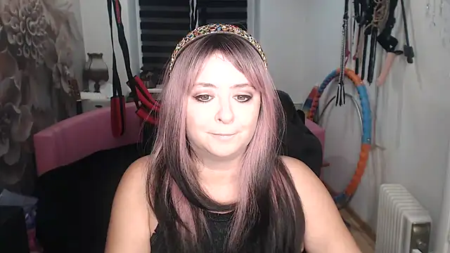 Chat +18 de MISSgoddessMARIA ao vivo