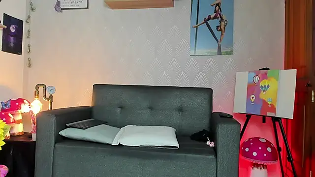 Alaia_Love77's Live XXX Chat