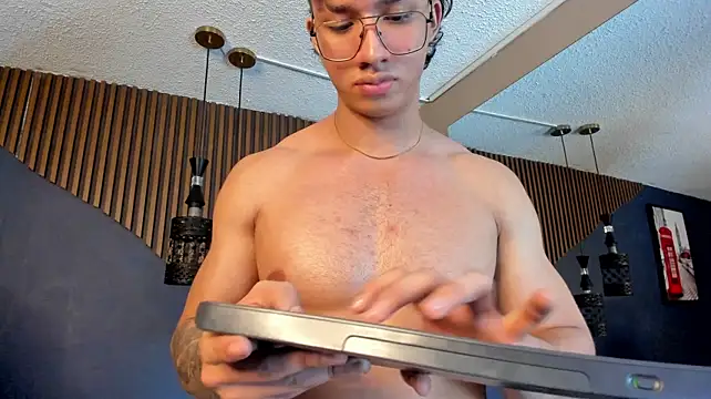 Axxel_MuscleのライブXXXチャット