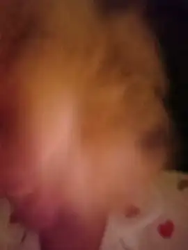 mcjbgfhgjhiiilllufjyf élő XXX-chatje