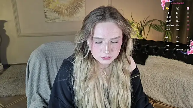 Jes_Solar élő XXX-chatje