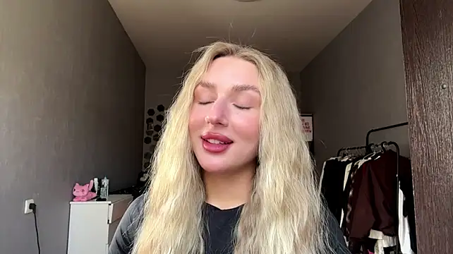 TericaEllermann's Live XXX Chat