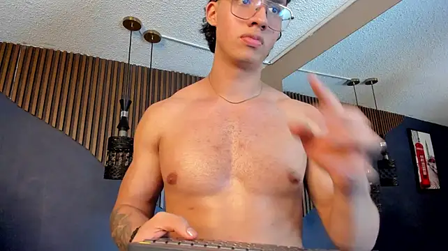 Онлайн чат XXX Axxel_Muscle