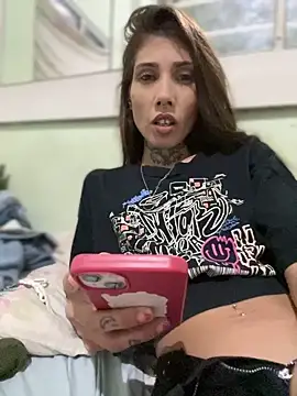 Unanena Chat XXX live