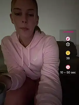 A1lesandra3 live XXX chat