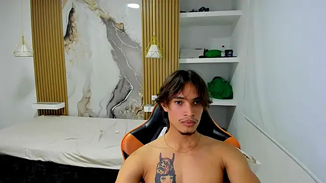 Chat +18 de kenshi_roa ao vivo