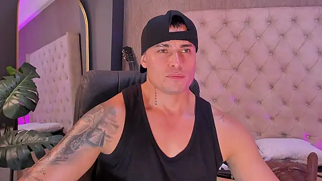 connorsmiith XXX чат на живо