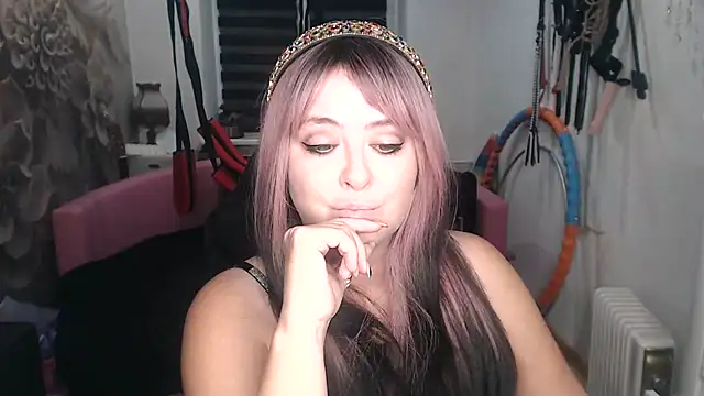 XXX chat uživo modela MISSgoddessMARIA