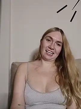KisaVixen's Live XXX Chat