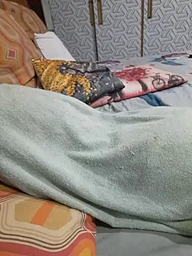Delhisaxiqueen's Live XXX Chat