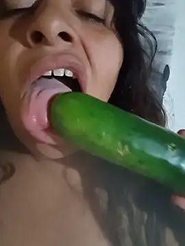 ivilondon Adlı Modelin Canlı XXX Sohbeti