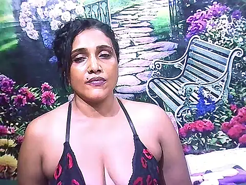 IndianSexyLady20 élő XXX-chatje