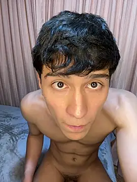 Bryanwild's Live XXX Chat