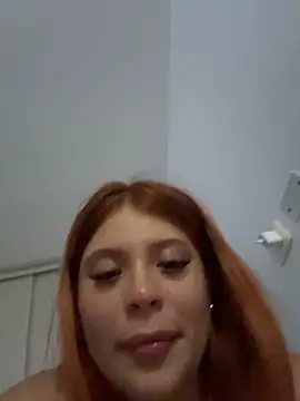 _Alicee_1's Live XXX Chat