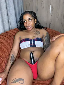دردشة Milkypucy الجنسية المباشرة