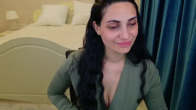 LovelyBeatrice élő XXX-chatje