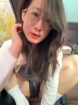 weiwei103's Live XXX Chat