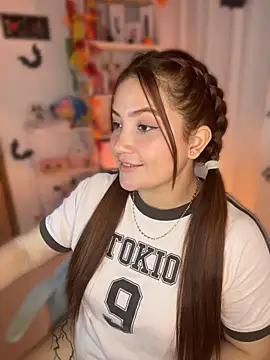 EmilyBarragan_'s Live XXX Chat