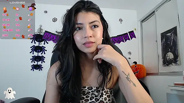 ellajonz's Live XXX Chat