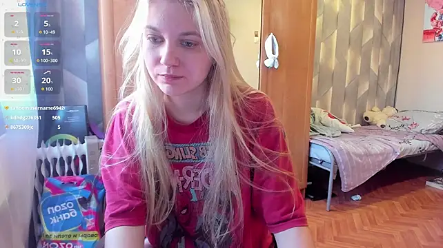 Tiny_Kiss Live XXX-Chat