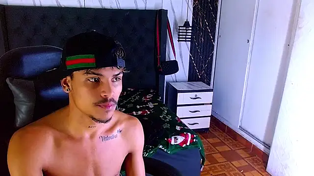 Онлайн чат XXX Angel_foxc13