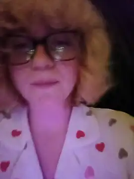 mcjbgfhgjhiiilllufjyf Chat XXX live