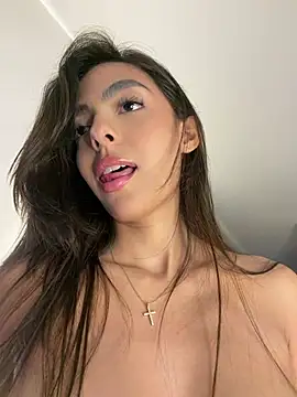 ZaraLuuv 라이브 XXX 채팅