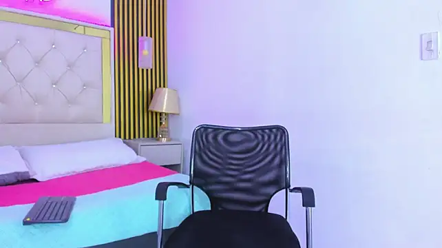 JustinSecret Live XXX-chat