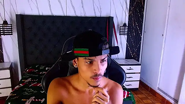 Angel_foxc13 Live XXX-Chat