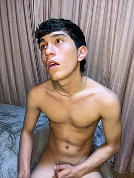 Bryanwild Live XXX-Chat