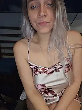 ScarletsWeb XXX чат на живо