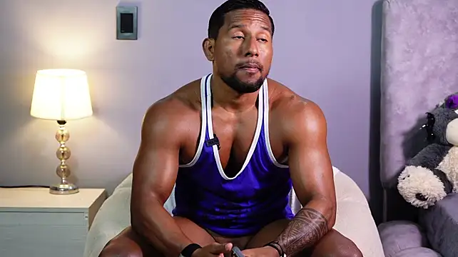 دردشة CallumMuscle الجنسية المباشرة