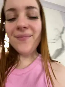 EllieGarson Adlı Modelin Canlı XXX Sohbeti