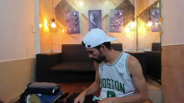 Chat XXX en directo de Andres_Bless