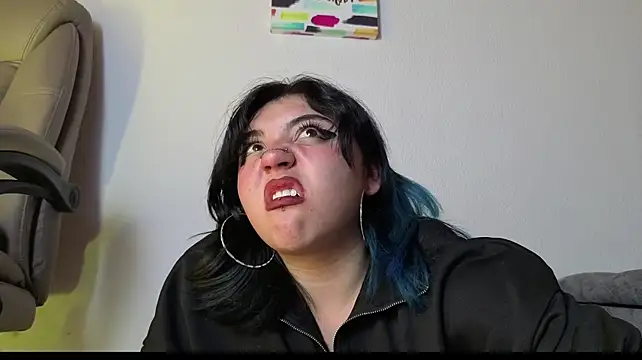 Chat +18 de Blueberry_gothic ao vivo