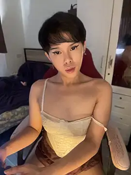 Plaxxxtique 现场XXX聊天