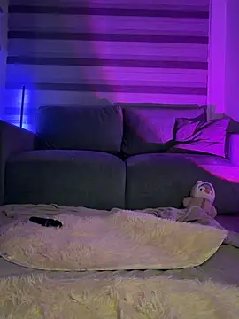 dani-nari élő XXX-chatje