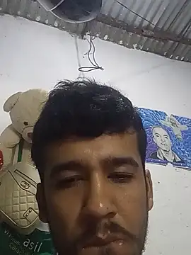 flakiss12 XXX чат на живо