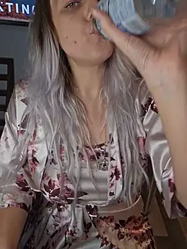 ScarletsWeb Live XXX-chat