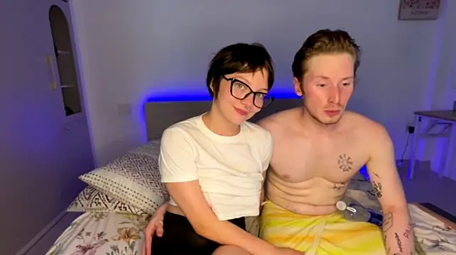 honeyfunnyloven Live XXX chat