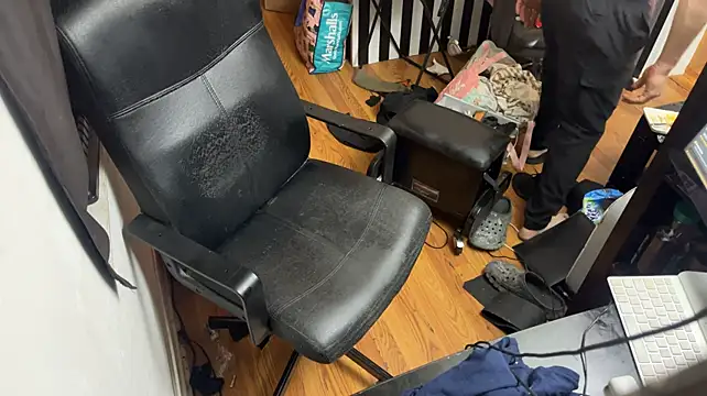 XXX chat uživo modela leanjamesdean