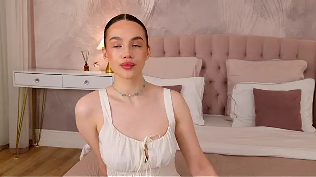 AlissaMilee Adlı Modelin Canlı XXX Sohbeti