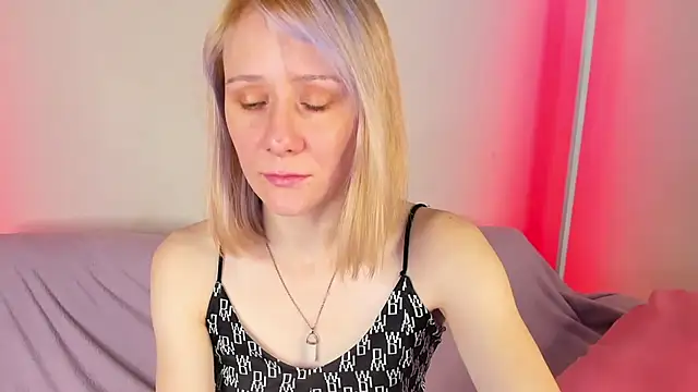 NikaBond XXX чат на живо
