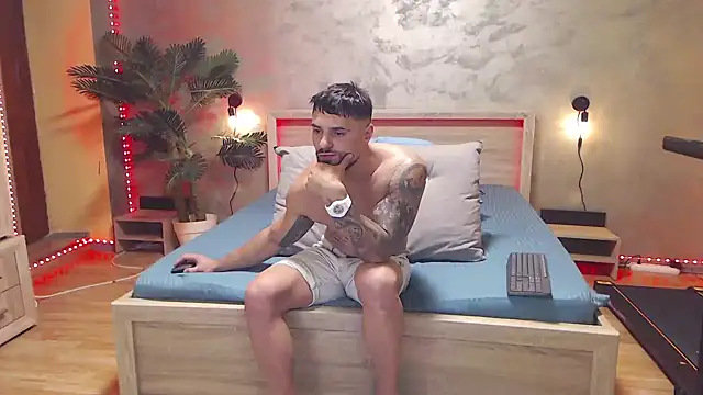 Živý XXX chat Tiberius_hunk