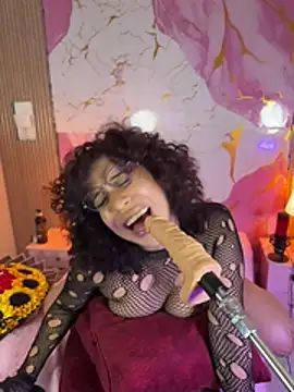 Woo_isDaphne লাইভ XXX চ্যাট